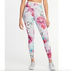 Old Navy Active XXL Tall Lavender Floral Leggings